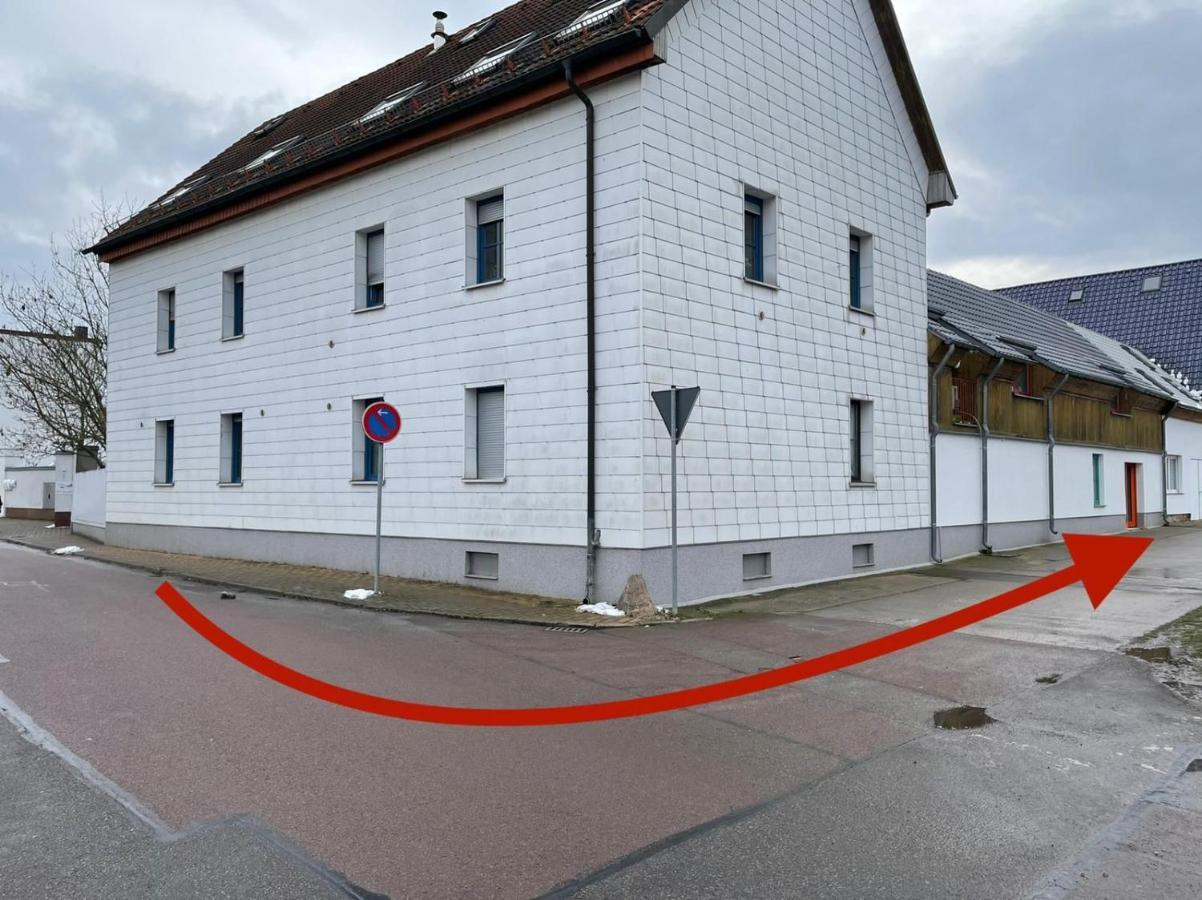 #World Monteur Apartment Schkeuditz Εξωτερικό φωτογραφία